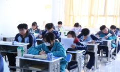 又是一年出門打工季，2024低學歷打工人的出路在哪里?