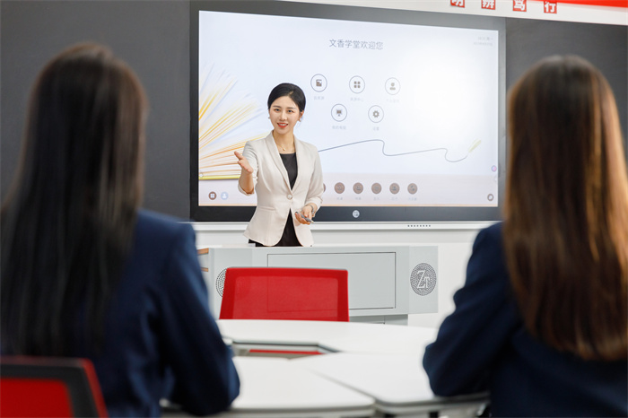        職高踩雷不要慌，選錯(cuò)學(xué)校這樣做！