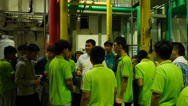 新華35周年 學子企業研學游