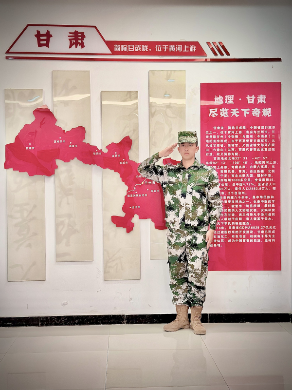 退伍軍人重返校園,立志追求大學(xué)夢