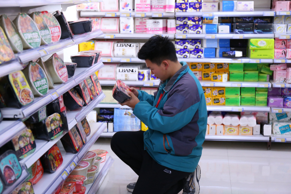 蘭州新華食品安全檢查-強化校園食品監管 筑牢食品安全“網”