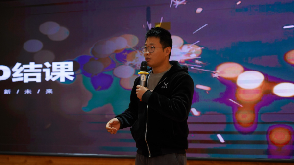 展示專業(yè)技能 提高職業(yè)素養(yǎng) 蘭州新華CAD學(xué)生結(jié)課答辯